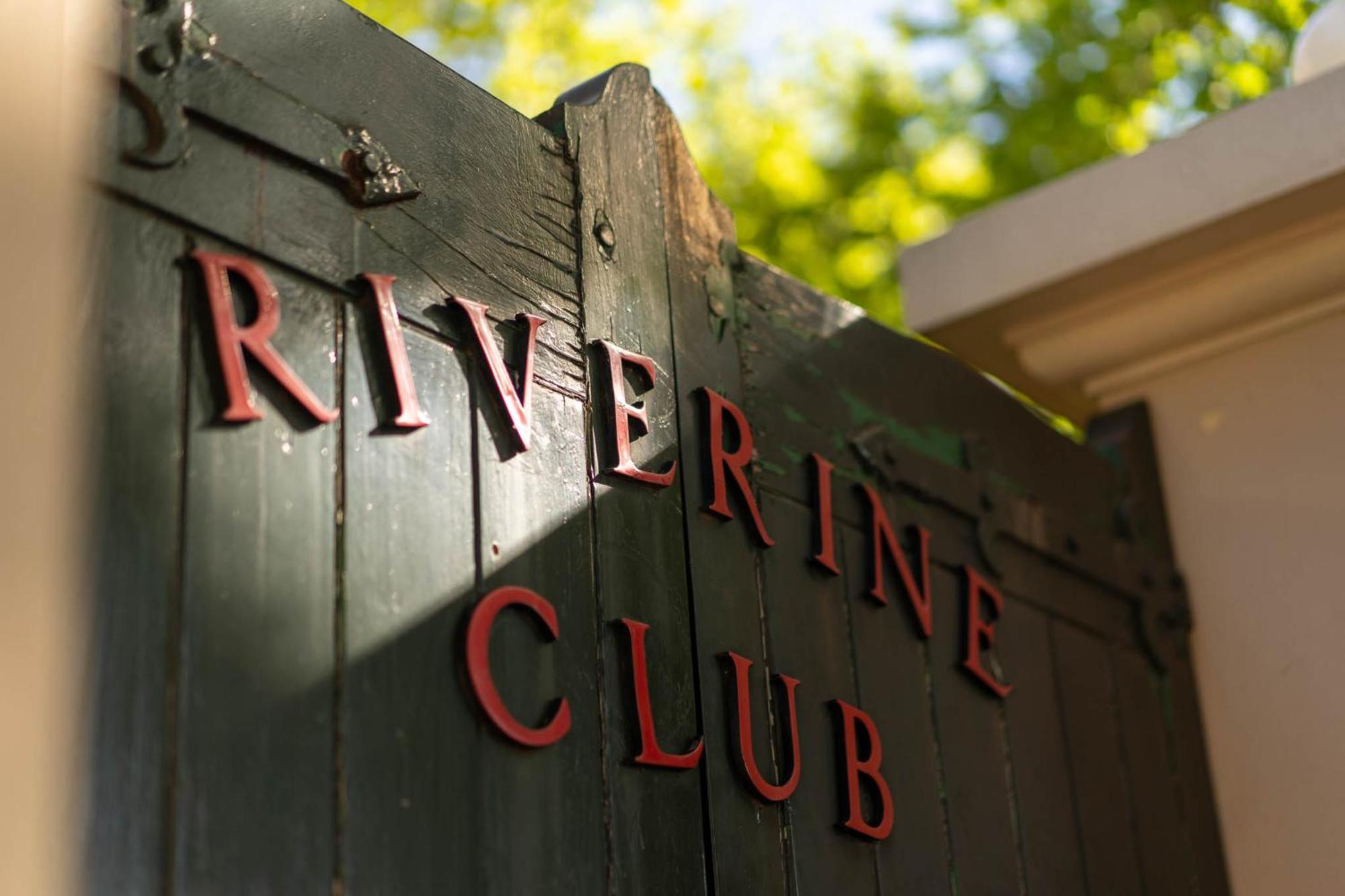 The Riverine Club วักกาวักกา ภายนอก รูปภาพ
